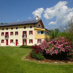https://casa-novecento.hotelinveneto.com